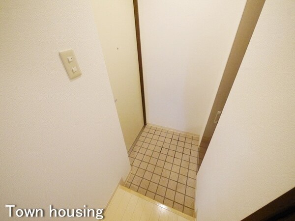 玄関(同シリーズ)