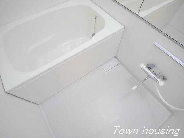 バス／シャワールーム等(★清潔感のある浴室★)