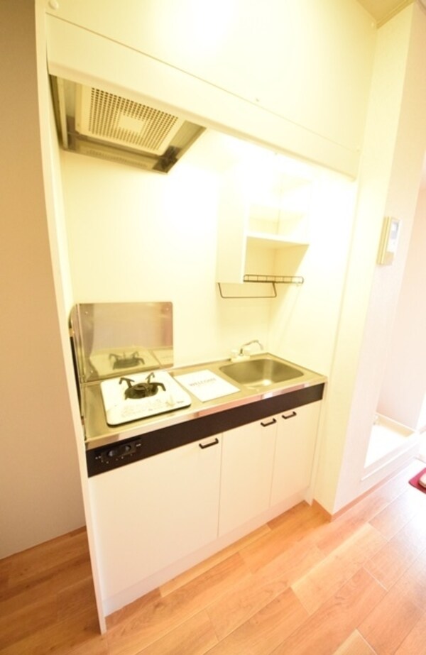 キッチン(★同物件の別部屋の参考写真です★)