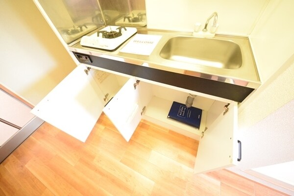 キッチン(★同物件の別部屋の参考写真です★)