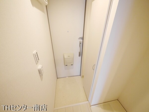 玄関(★タウンハウジング鷺沼店まで→ＴＥＬ0448706656★)