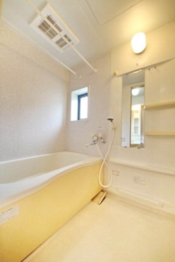 バス／シャワールーム等(★バスルーム★)