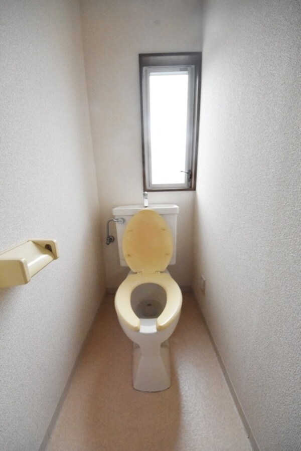 トイレ(★ゆったりとしたトイレ★)