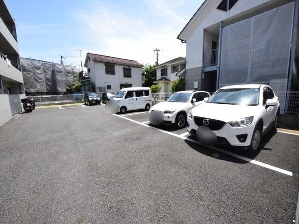 駐車場(★敷地内駐車場★)