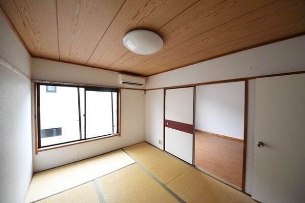 寝室(別部屋参考写真)