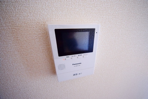 設備(★★来訪者の顔が見れて安心★★)