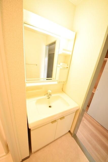 物件内観写真4　(★リノベーション物件！エアコン付★)