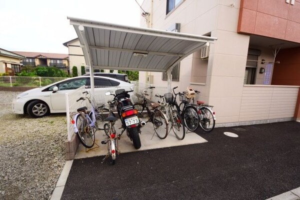 共有部分(★★ルーフ付き駐輪場★★)