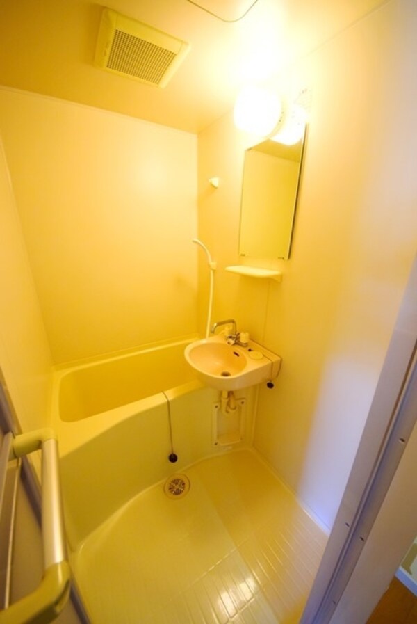 バス／シャワールーム等