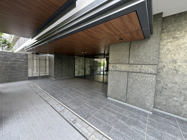 エントランス(エントランス)