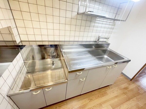 キッチン(※別部屋参考写真です)