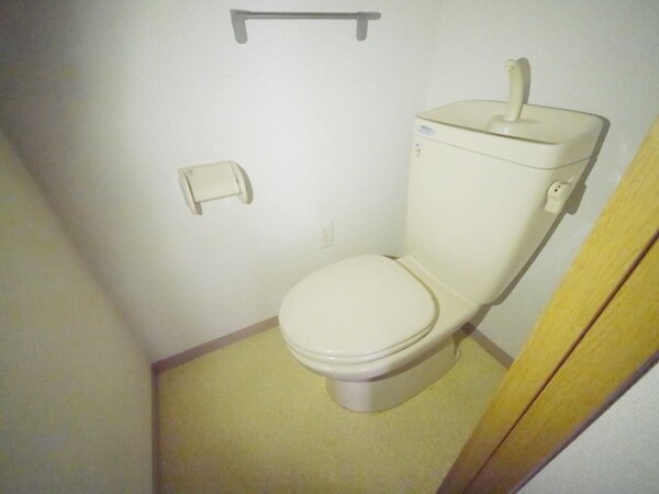 トイレ(※別部屋参考写真です)