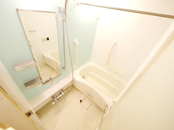 バス／シャワールーム等(※別部屋参考写真)
