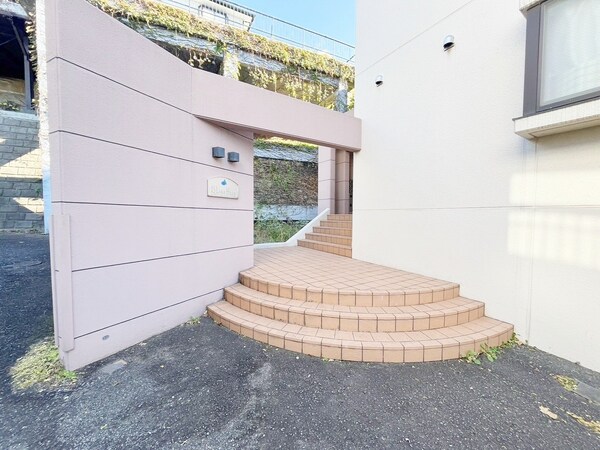 エントランス(庭)