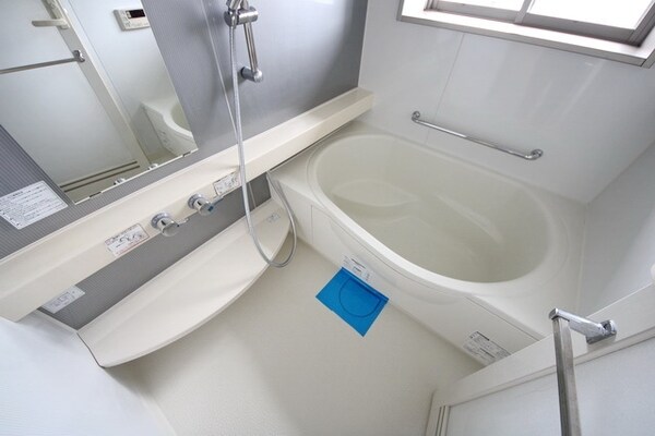 バス／シャワールーム等(★バスルーム★)