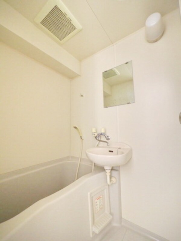 バス／シャワールーム等(同仕様)