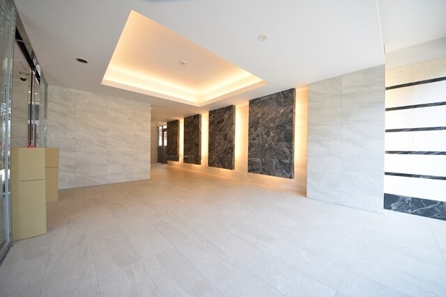 物件内観写真18　(★エントランス★)