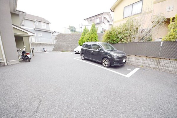 駐車場(駐車場)