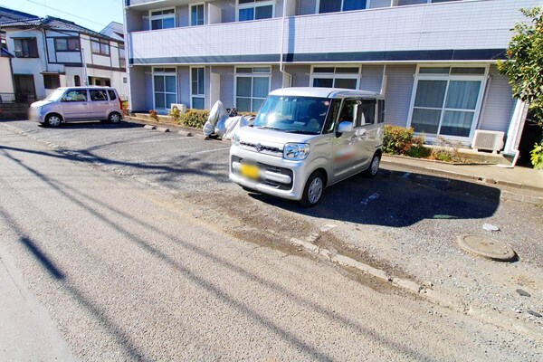 駐車場(駐車場)