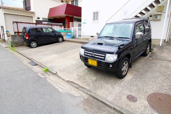 駐車場(駐車場)