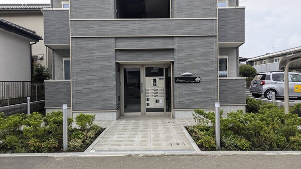 エントランス(エントランス)