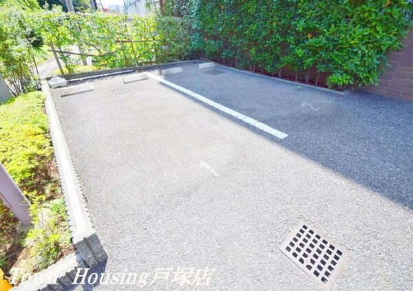 駐車場(★★敷地内駐車場★★)