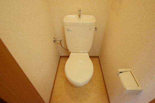 トイレ(★同物件別号室参考写真★)