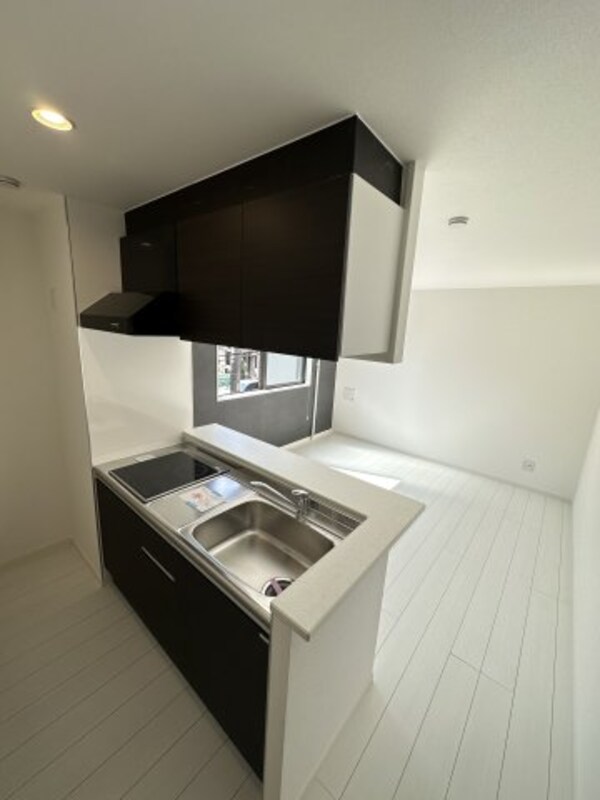 キッチン(同施工タイプ)