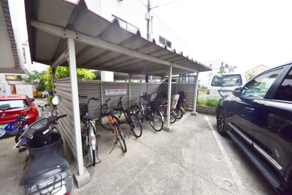 共有部分(★屋根付き自転車置場★)