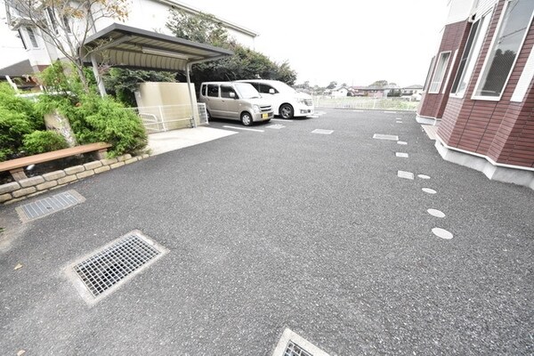 駐車場(★駐車場★)