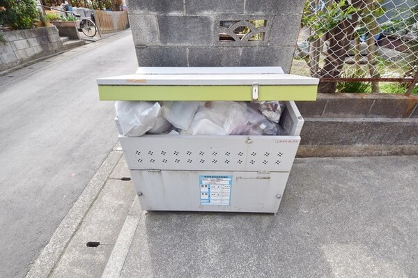 共有部分(★共用ごみ捨て場★)