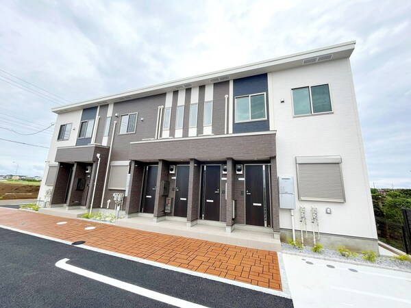 外観(★六会日大前駅まで徒歩15分★)