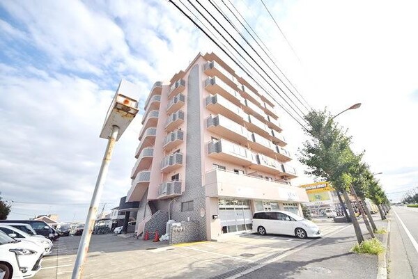 外観(★買い物便利な立地！閑静な住宅地★)
