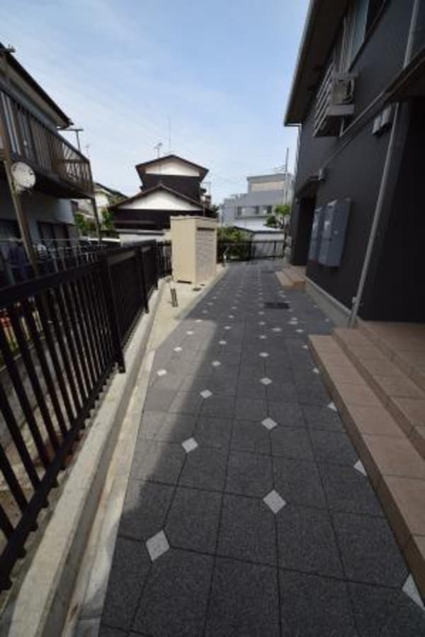共有部分(★★角部屋3面採光の為、日当り・通風良好★★)