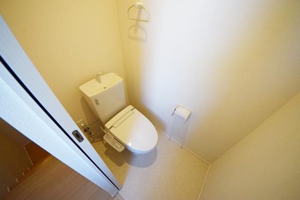 トイレ(★築浅！へーベルハウス！！★)