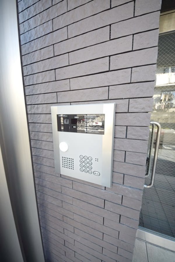 エントランス(★オートロック付エントランス★)