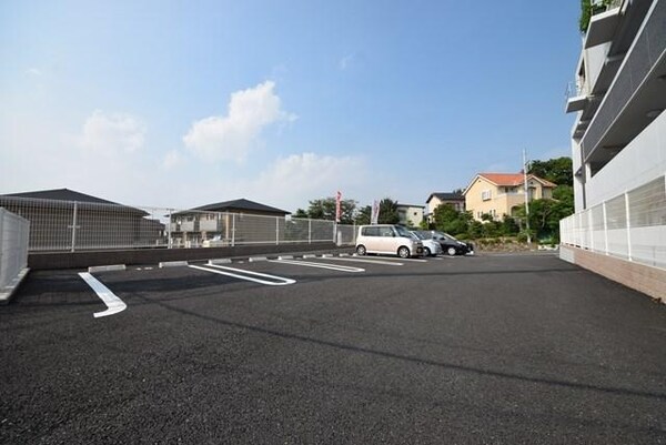 駐車場(★駐車場★)