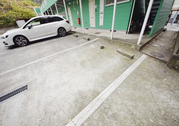 駐車場(★★駐車場★★)