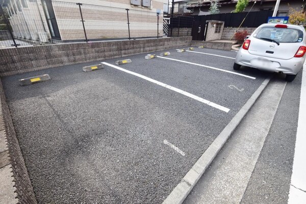 駐車場(駐車場)