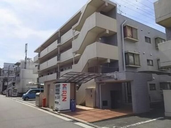 エントランス(外観)