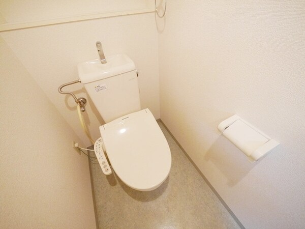 トイレ(同シリーズ)