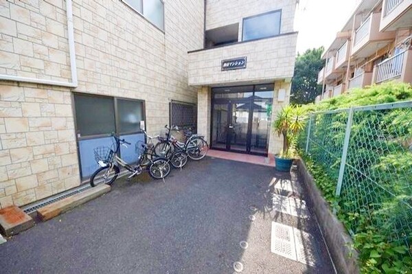 エントランス(★おすすめ物件です★)