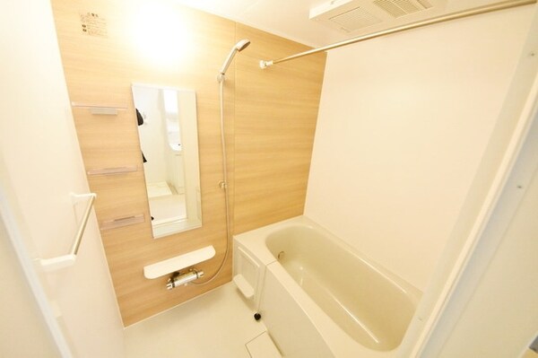 バス／シャワールーム等(★バスルーム★)