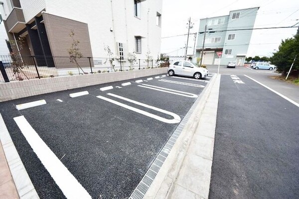 駐車場(★駐車場★)