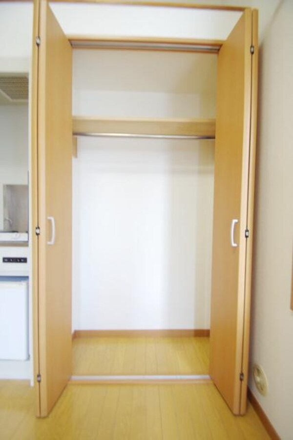 収納(★収納がある為、お部屋をスッキリさせられます★)