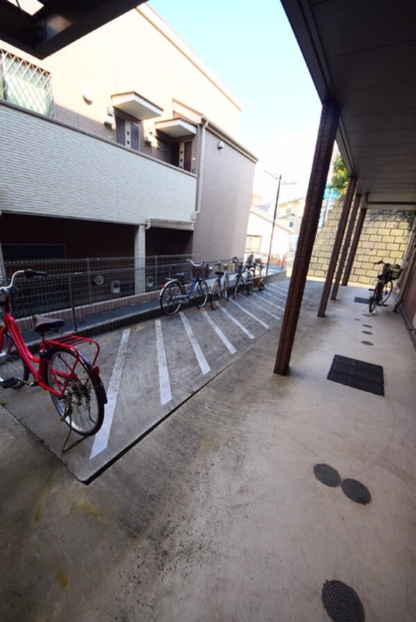 その他(★★敷地内駐輪場★★)