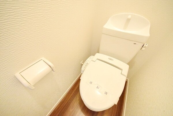 トイレ(他号室参考写真)
