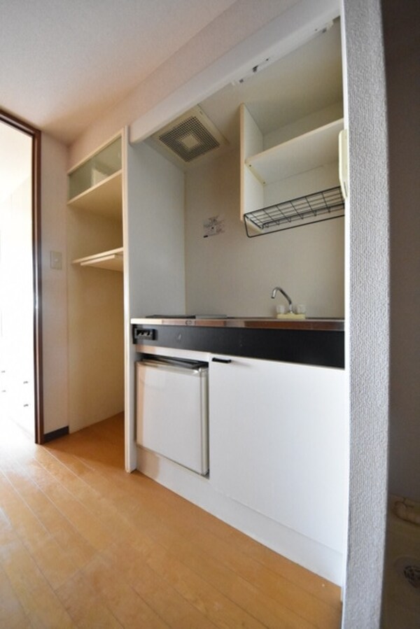 キッチン(※同間取り別部屋参考写真)