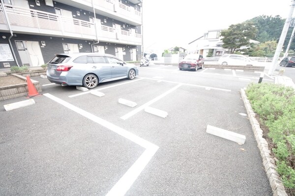 駐車場(★見学希望等はタウンハウジング中央林間店までお気軽に♪★)