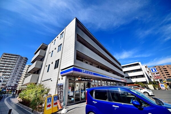外観(★１階はコンビニです★)